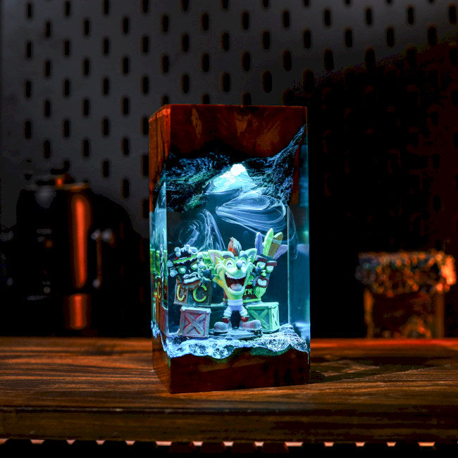 Crash Bandicoot Night Light - Image 10