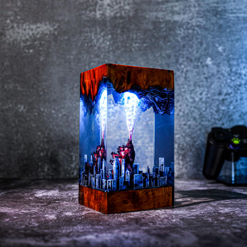 Godzilla Monster In The City Resin Night Light - Image 17