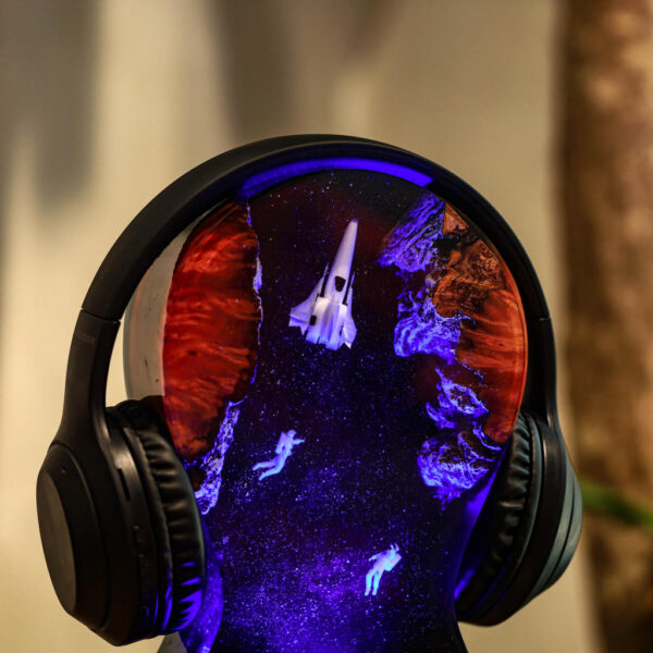 Space Night Lights & Headphone Stand - Image 8