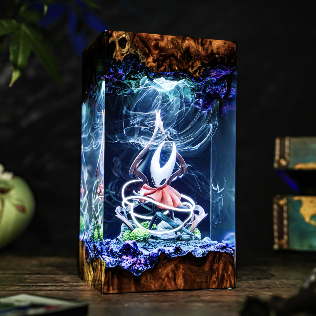 Hornet Hollow Knight Silksong Lamp - Image 8