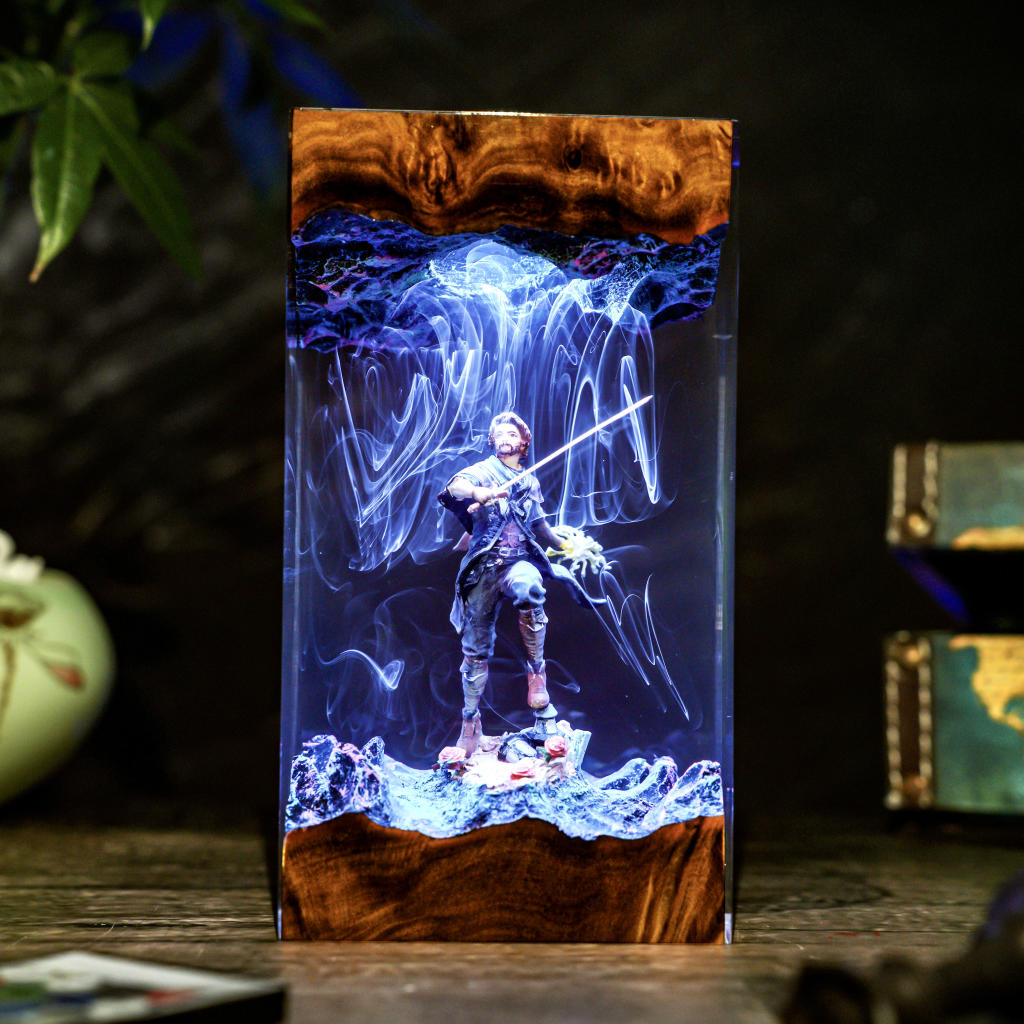 Gustave Clair Obscur Expedition 33 Lamp - Image 8