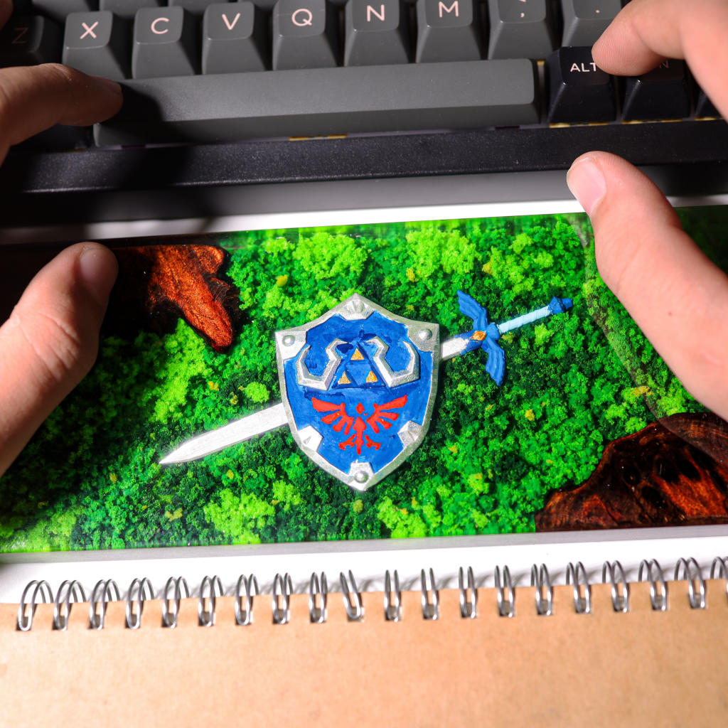 Zelda Hylian Shield and Master Sword Wrist Rest - Image 10