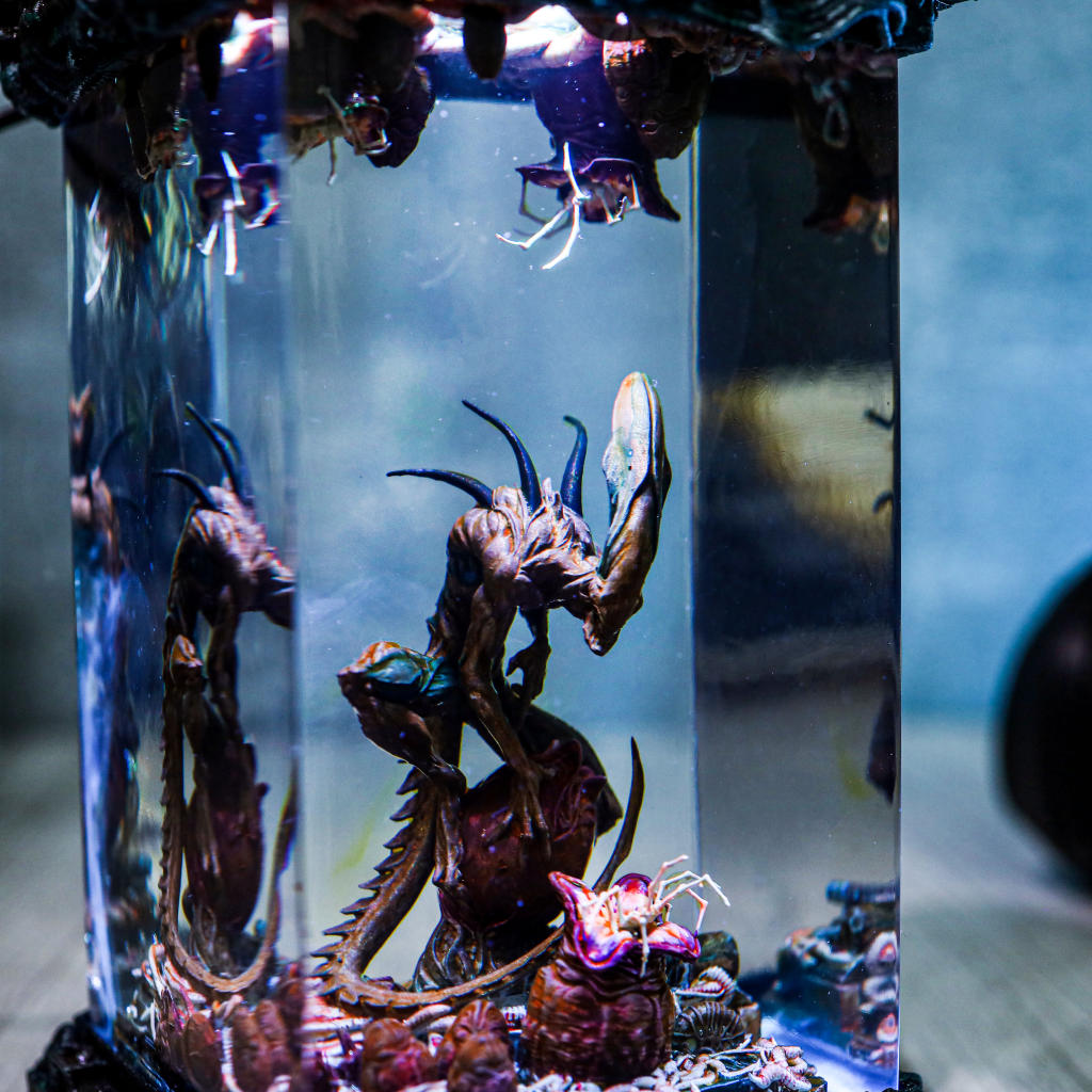 Alien Xenomorph Star Wars Lamp Ver 4 - Image 2