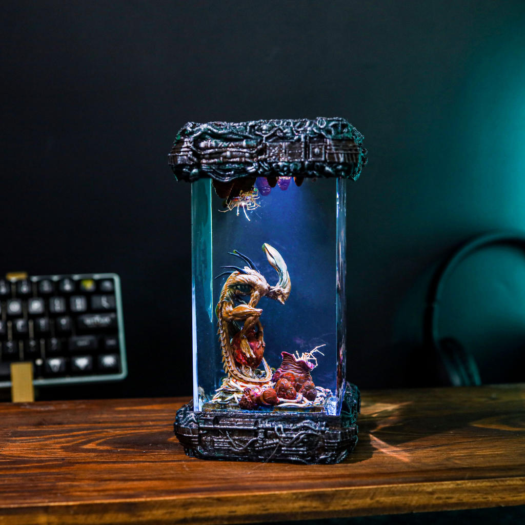 Alien Xenomorph Star Wars Lamp Ver 4 - Image 6