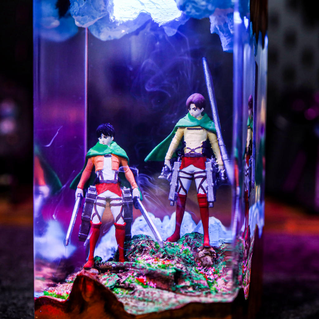 Attack on Titan Night Light - Image 7