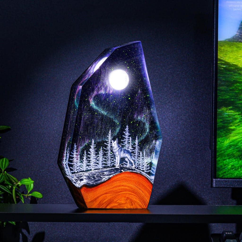 Aurora Borealis HUSKY Night Light - Image 4