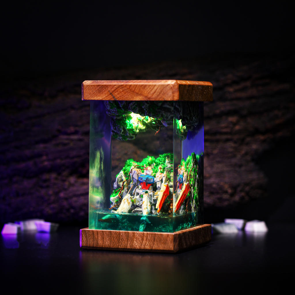 BROKEN Gundam in Deep Ocean Epoxy Lamp - Image 9