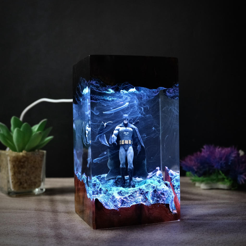 Batman Epoxy Night Light - Image 4