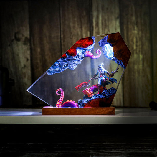 Bloodborne Hunter Epoxy Night Light - Image 2