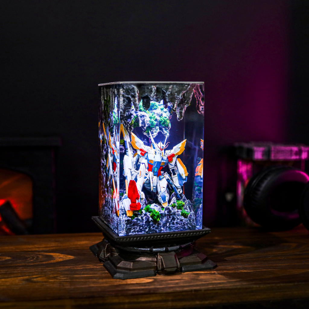 Broken Gundam Diorama Light - Image 6