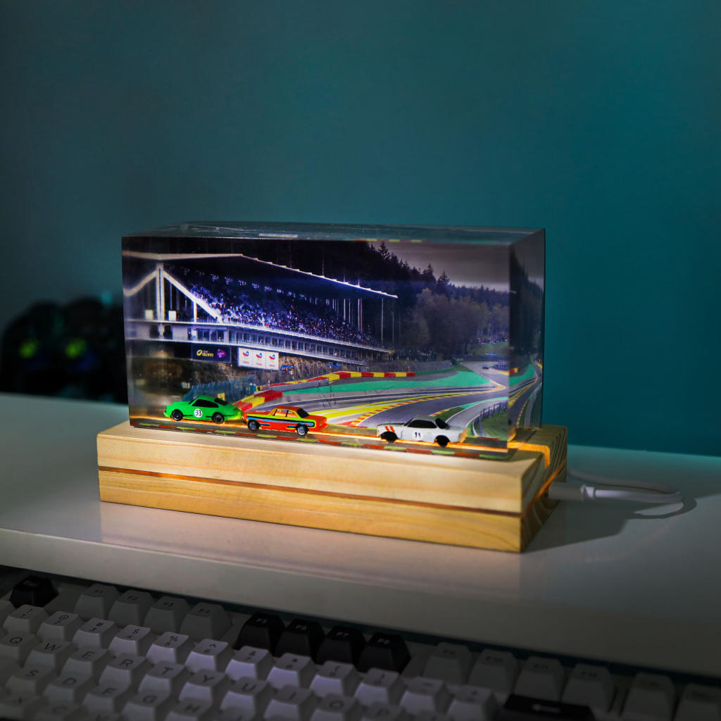 Car Racing Diorama Night Lamp - Image 7