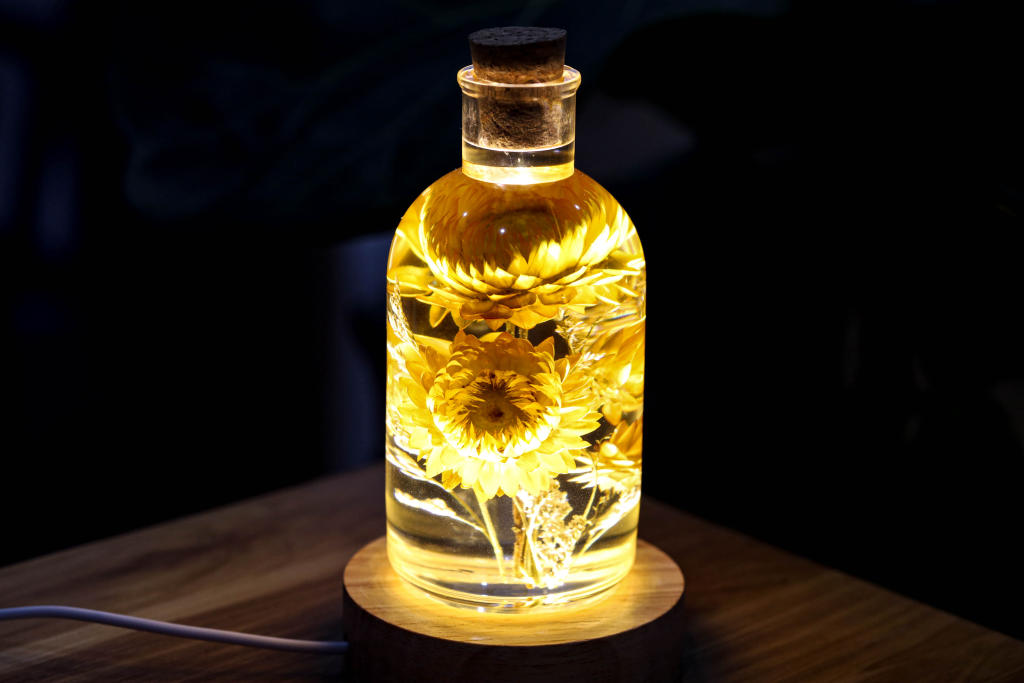 Chrysanthemum Night light - Image 4