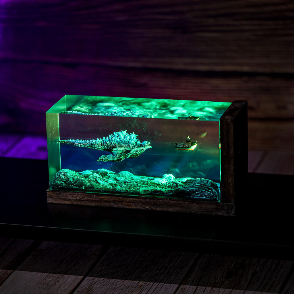 Cuboid Swimming Godzilla Monster Night Light - Image 3