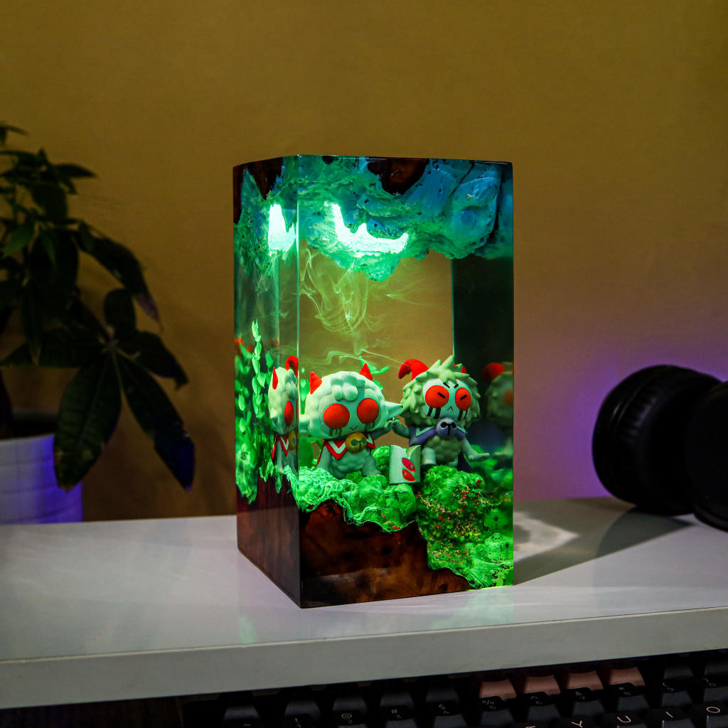 Cult of the Lamb Night Light - Image 8