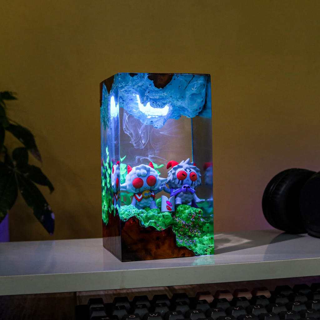 Cult of the Lamb Night Light - Image 9