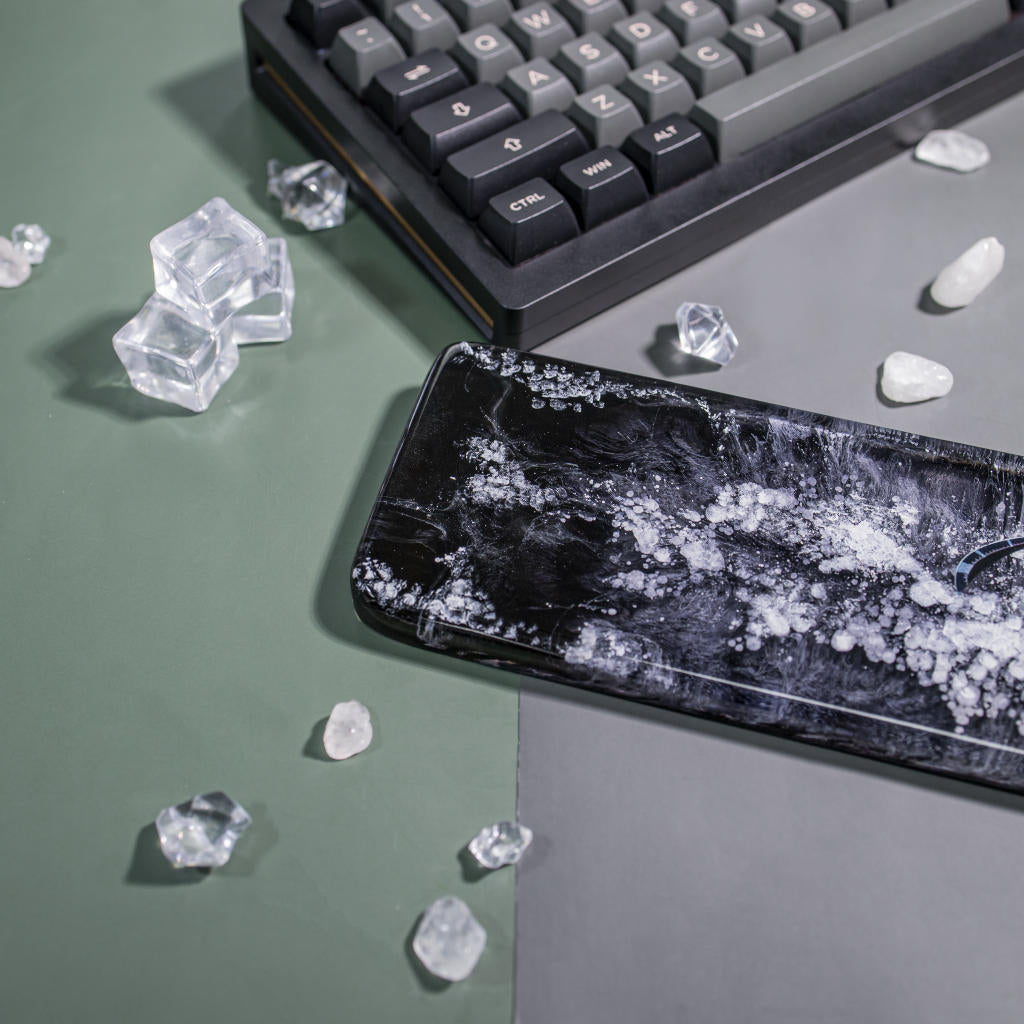 Custom One Piece wrist rest - Image 4