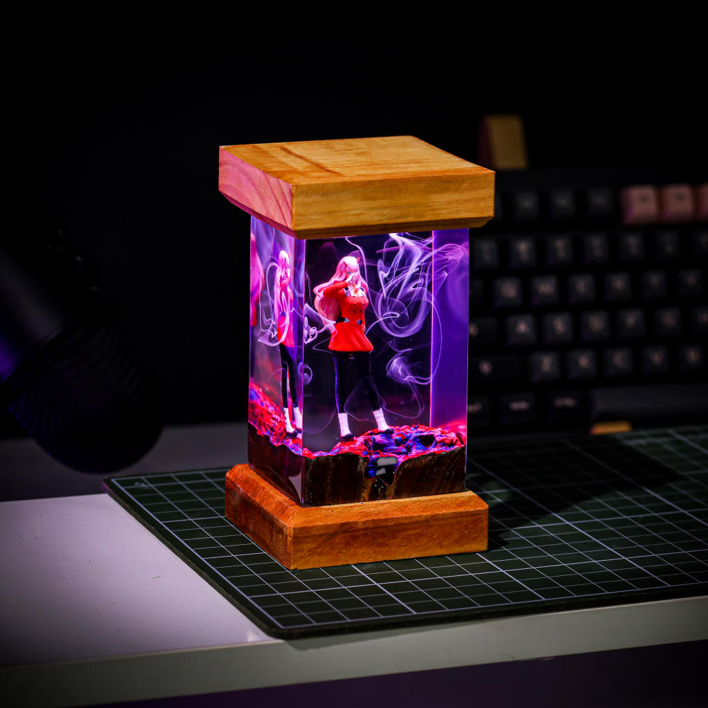 Darling In The Franxx Zero Two Resin Lamp - Image 8