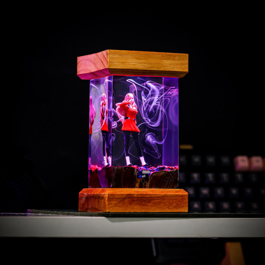 Darling In The Franxx Zero Two Resin Lamp - Image 7