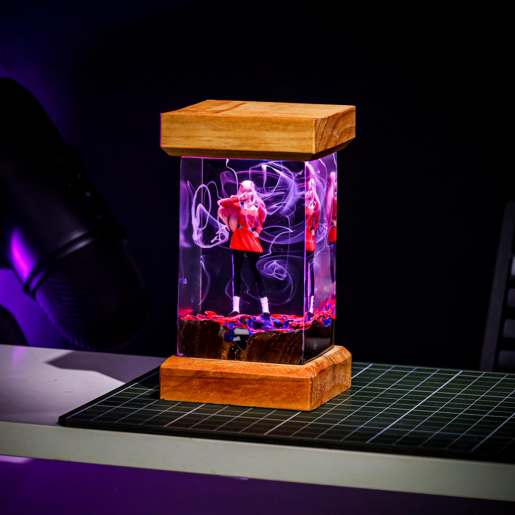 Darling In The Franxx Zero Two Resin Lamp - Image 6