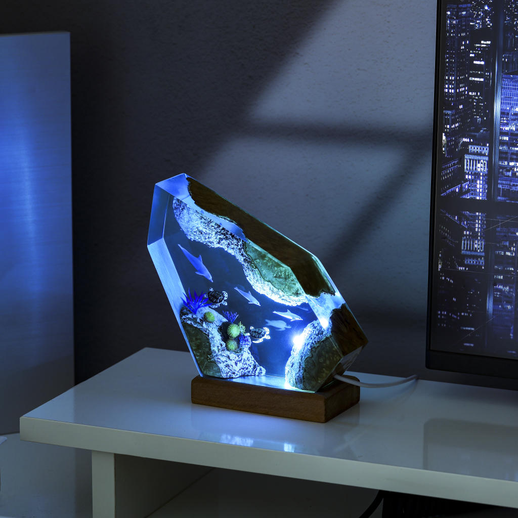 Dolphin and Sea Turtles Epoxy Lamp - Image 6