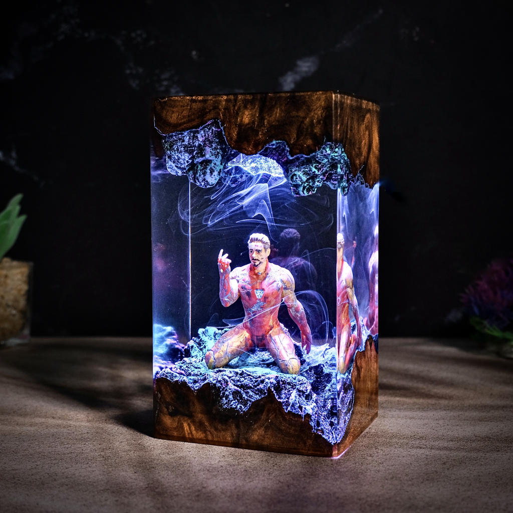 Endgame Iron Man Night Light - Image 6