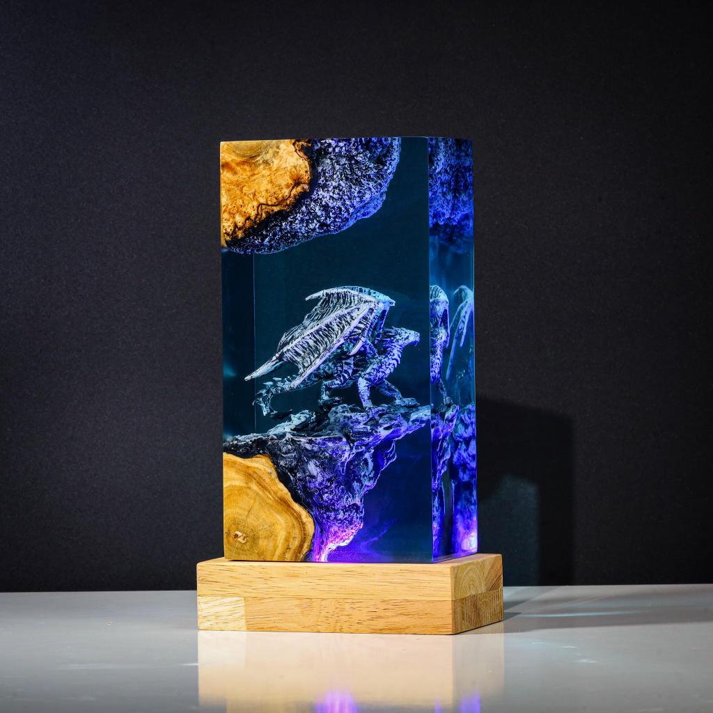 Fourth Wing Dragon Night Light