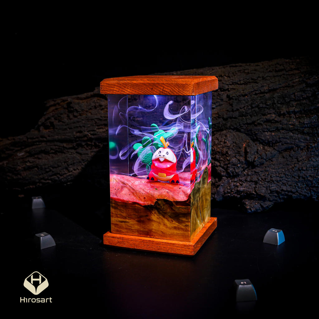 Fuecoco Pokémon Resin Lamp - Image 7