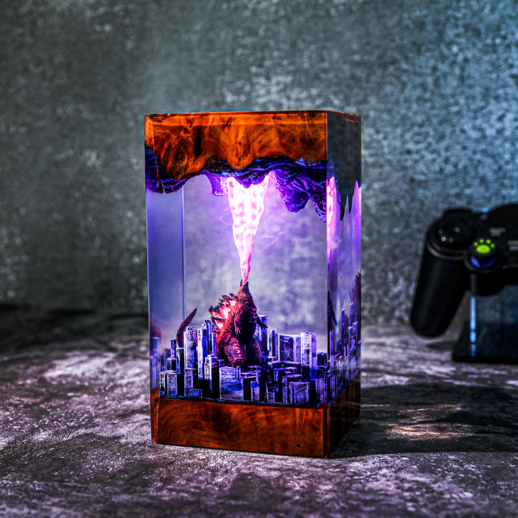 Godzilla Monster In The City Resin Night Light - Image 8