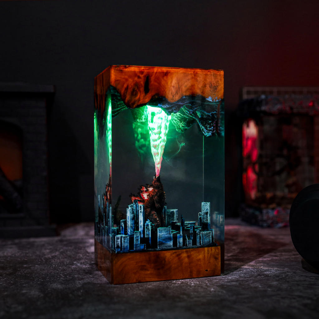 Godzilla Monster In The City Resin Night Light - Image 13