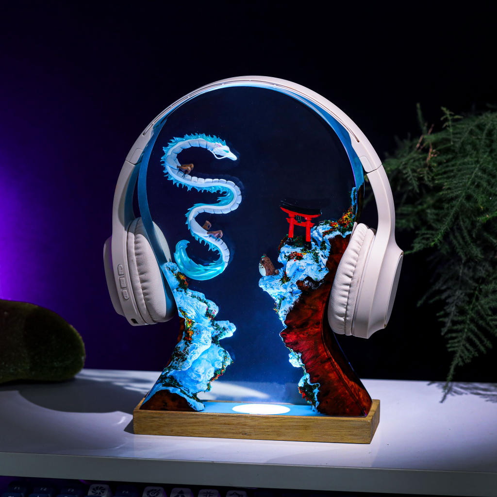 Haku &amp; Totoro Headphone Stand - Image 4