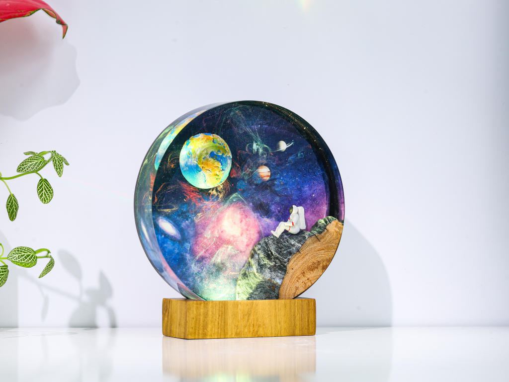 Infinity Light Epoxy Lamp - Image 12