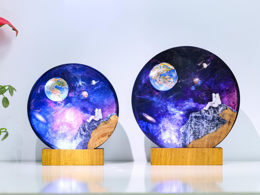 Infinity Light Epoxy Lamp - Image 11