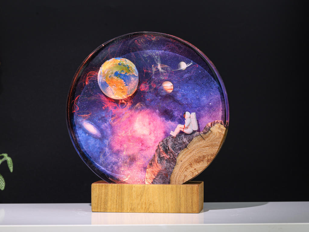 Infinity Light Epoxy Lamp - Image 3