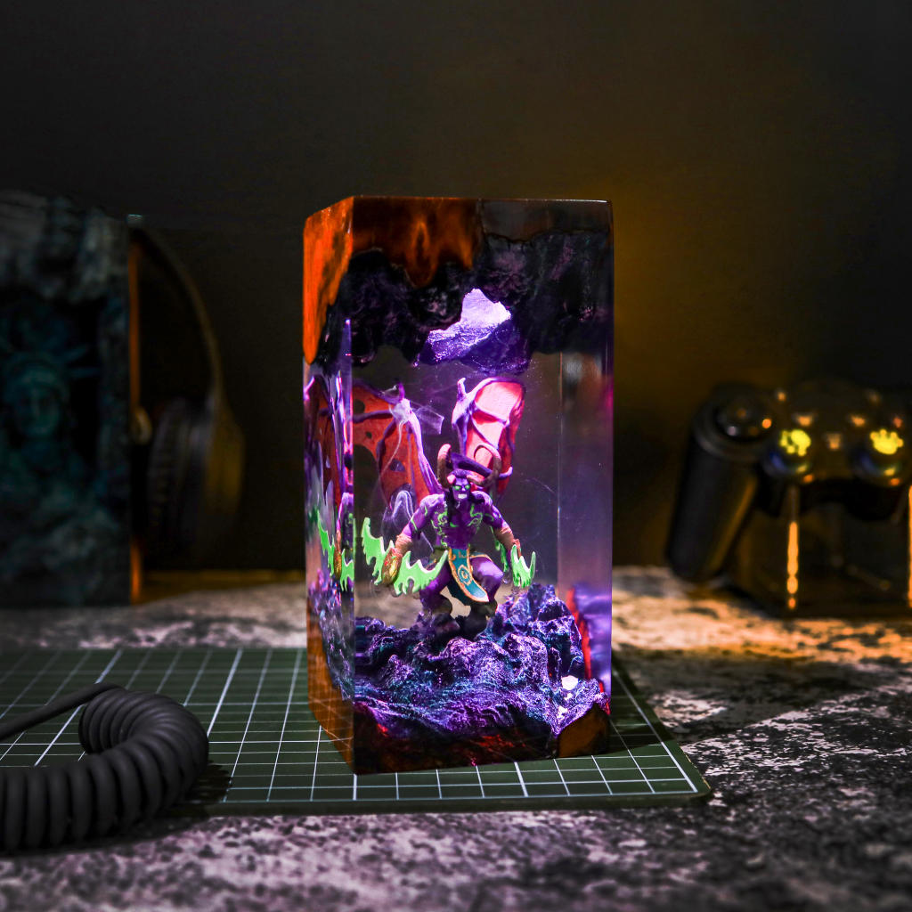 Illidan Stormrage Warcraft Night Light - Image 5