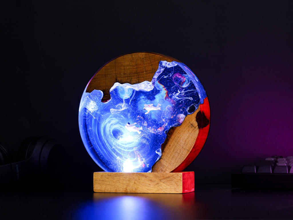 Interstellar Astronaut entering into the Black hole Night Light - Image 4