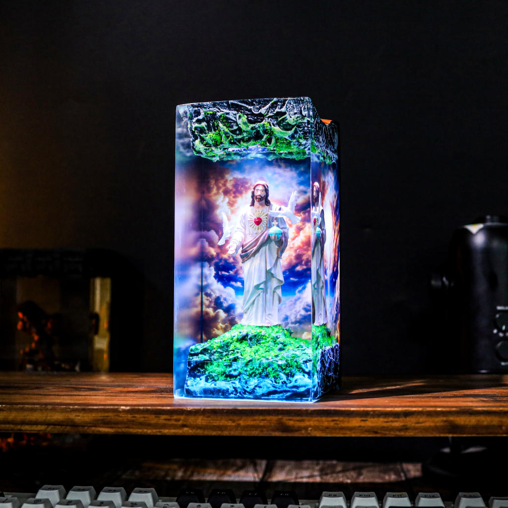 Jesus Night Light - Image 3