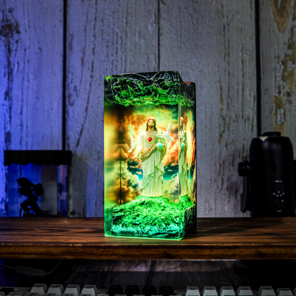 Jesus Night Light - Image 10