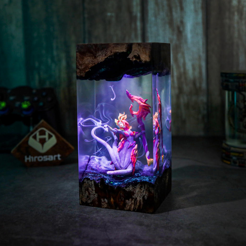 League of Legends Coven Nami Lamp - Image 7