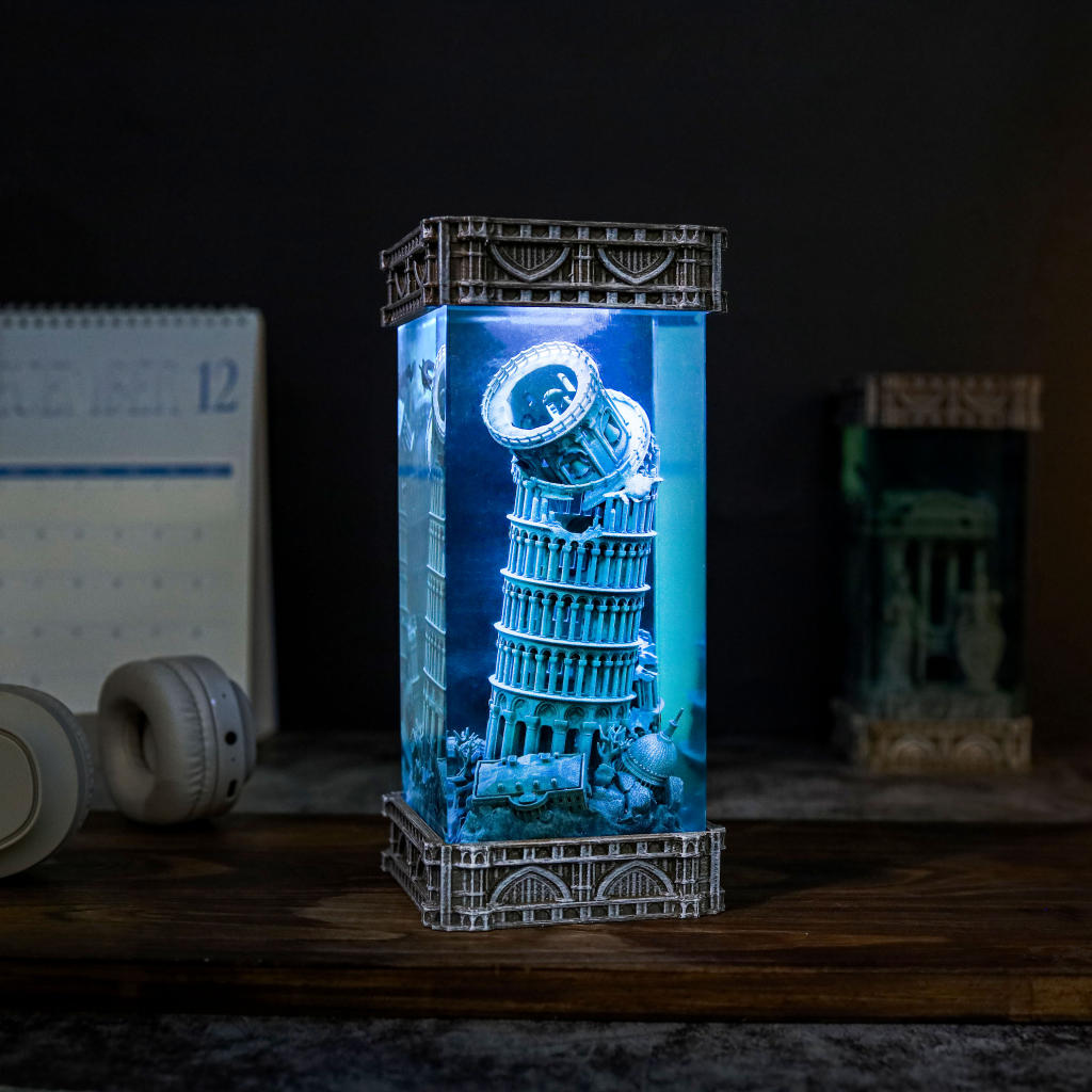 Leaning Tower of Pisa Night Light - Image 9