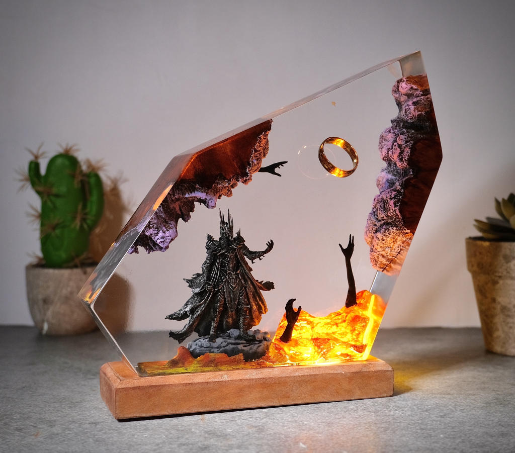 Lord of the Rings Dark Lord Night Lamp - Image 9