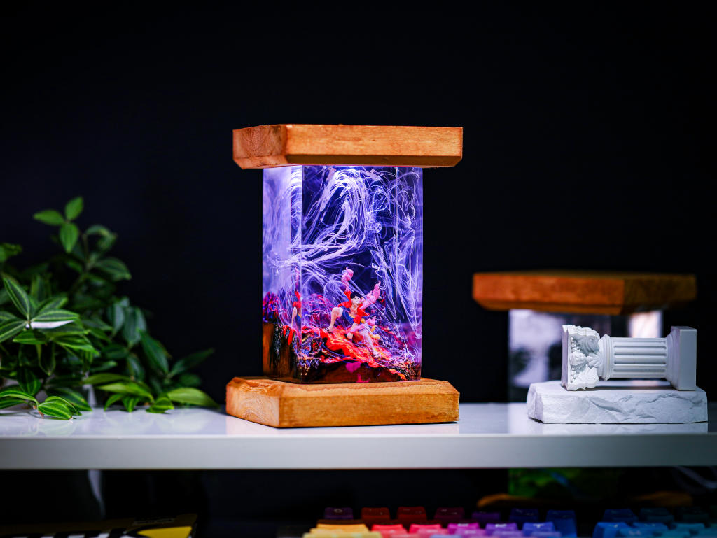 Luffy One Piece Epoxy Lamp - Image 2
