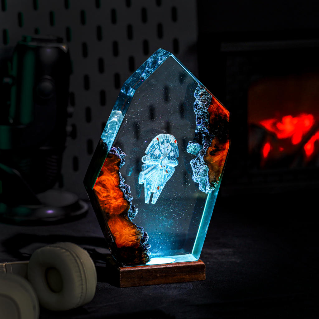 Millennium Falcon Spaceship Night Light Ver 2 - Image 3