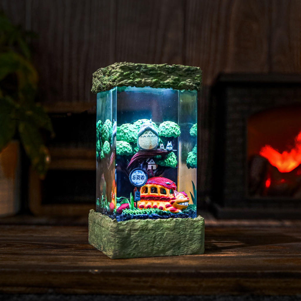 My Neighbor Totoro's Catbus Lamp - Image 11
