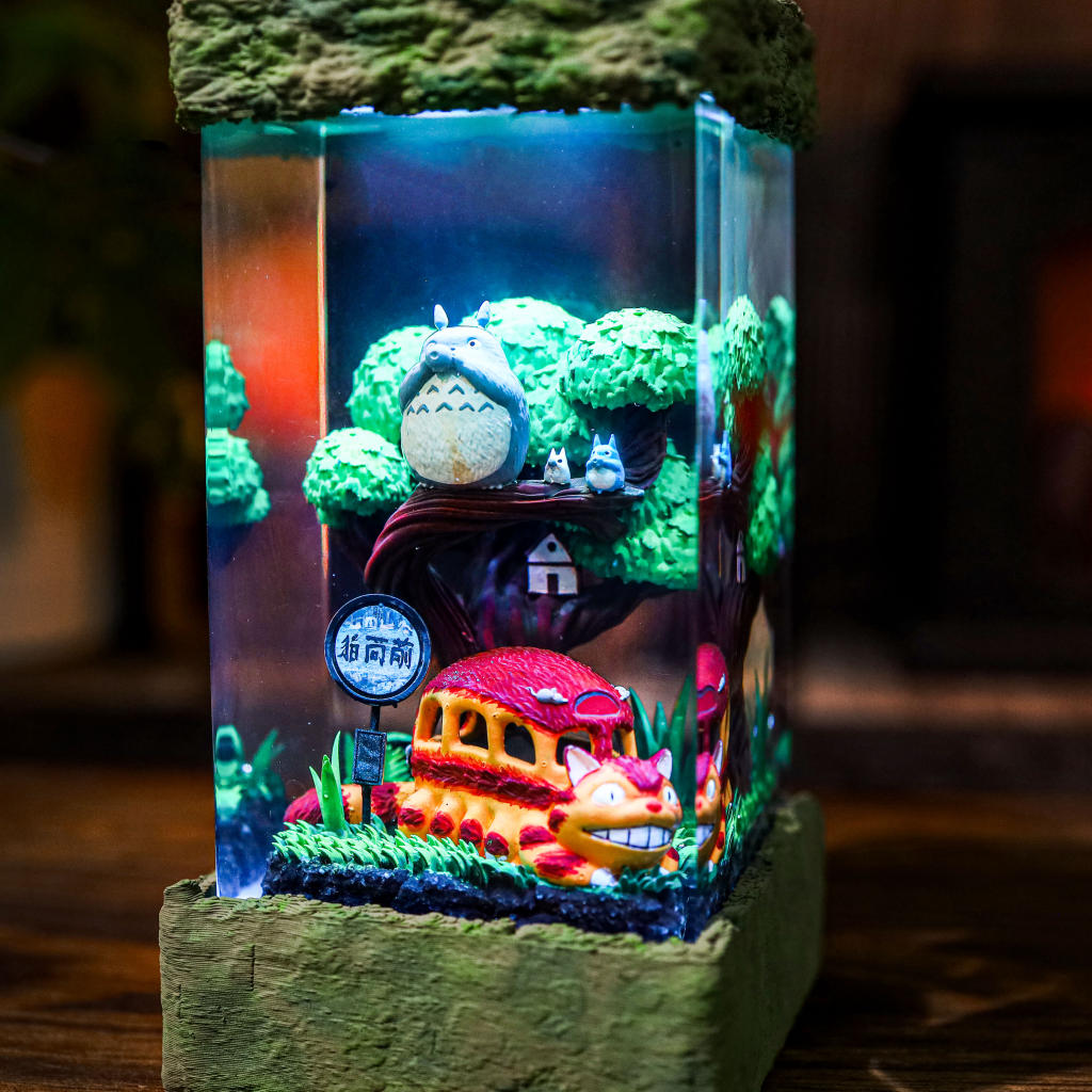 My Neighbor Totoro's Catbus Lamp - Image 3