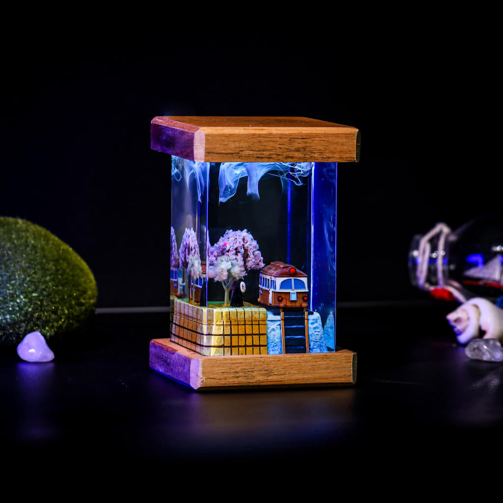 No Face Spirited Away Resin Night Light - Image 3