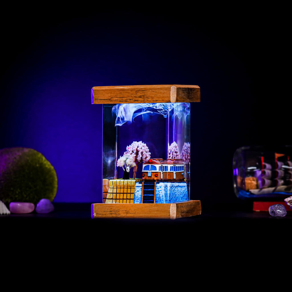 No Face Spirited Away Resin Night Light - Image 4