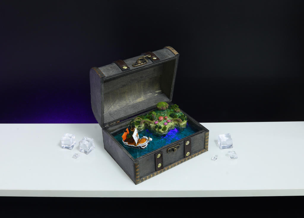 One Piece Epoxy Light Box - Image 6