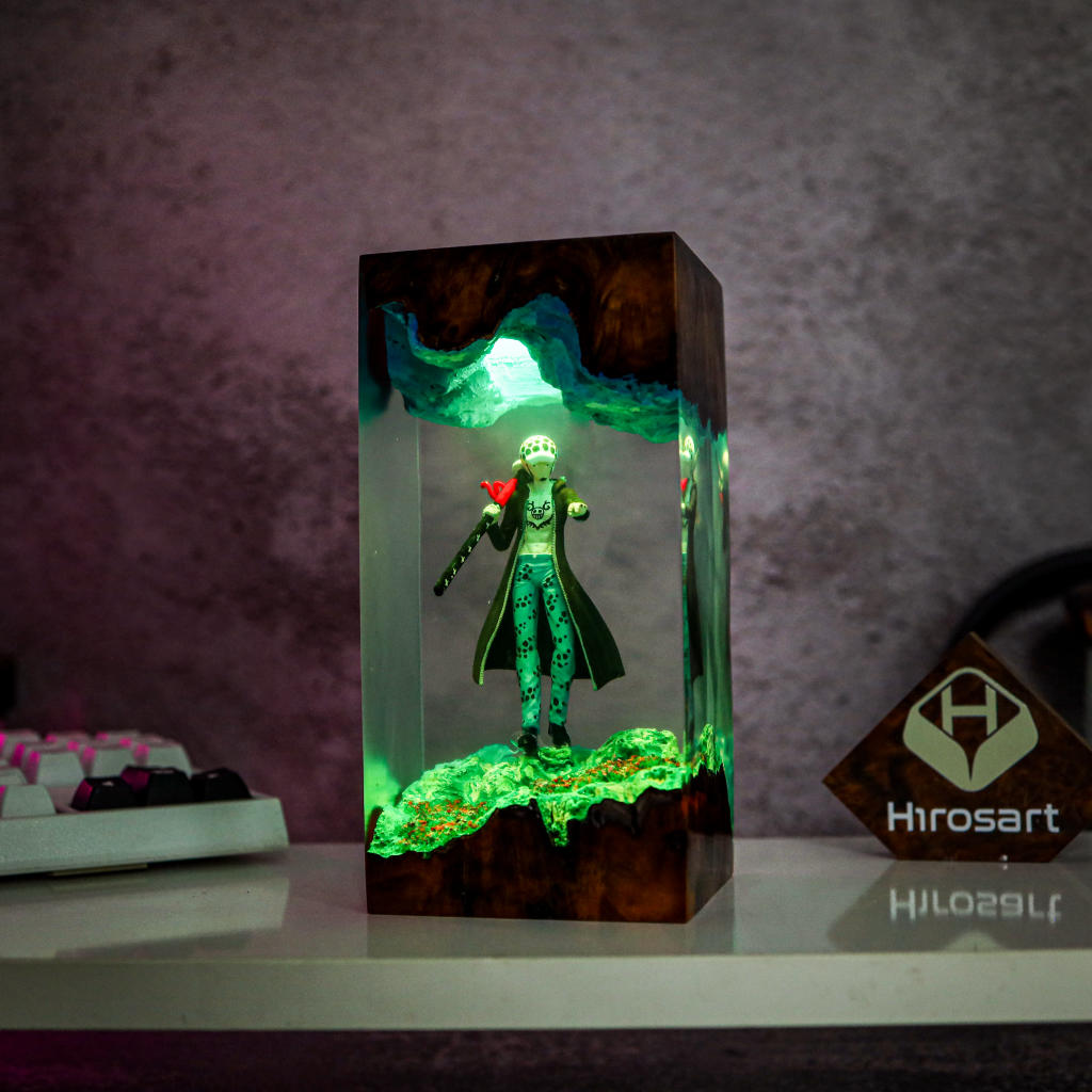One Piece Trafalgar D. Water Law Lamp - Image 9