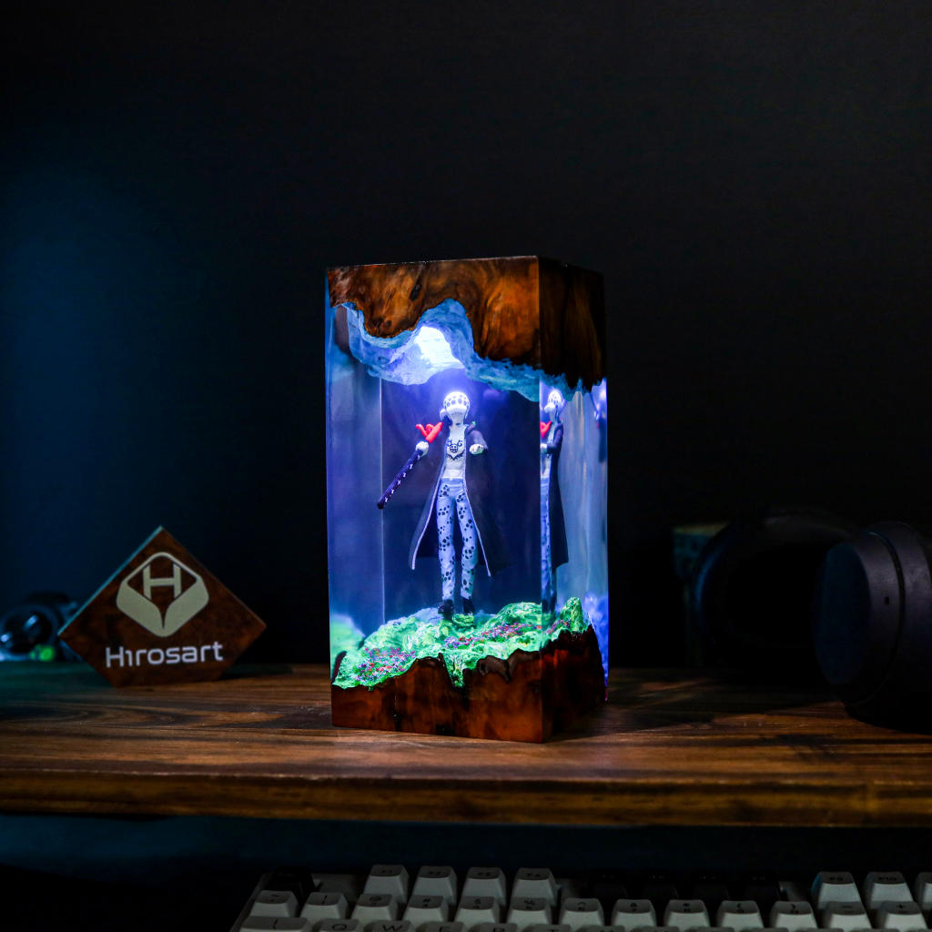 One Piece Trafalgar D. Water Law Lamp - Image 5