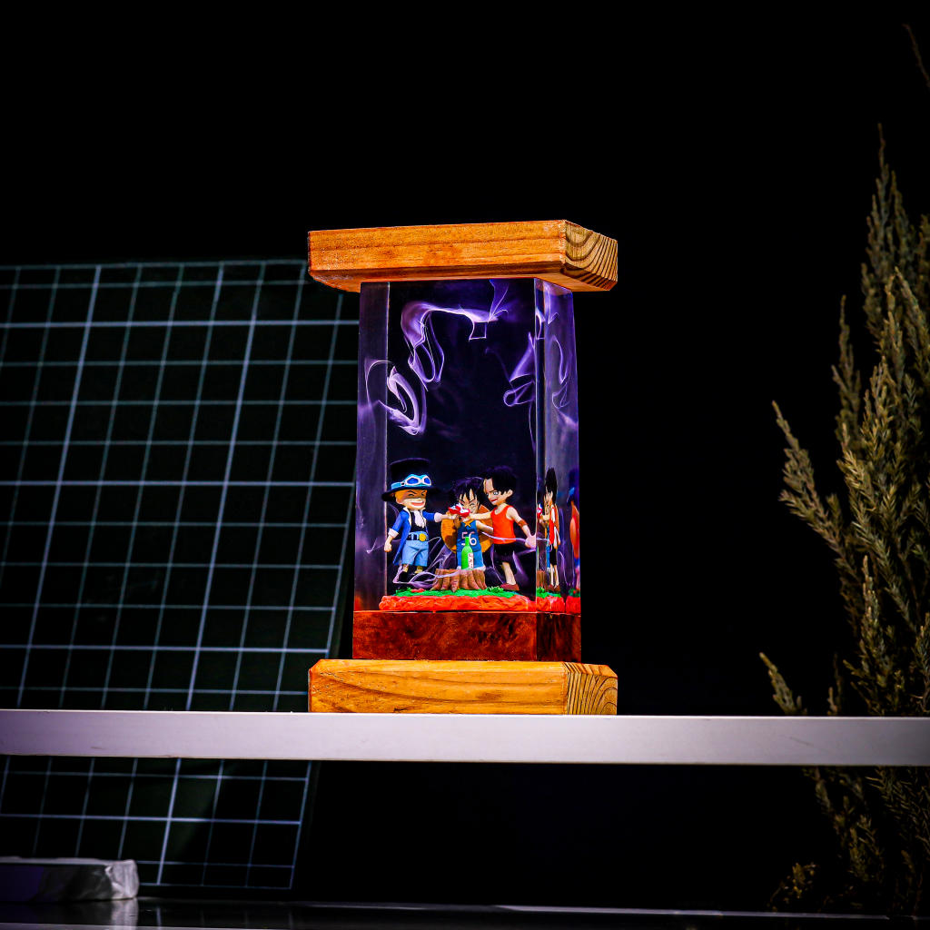 One Piece Luffy, Sabo and Ace Epoxy Lamp - Image 3